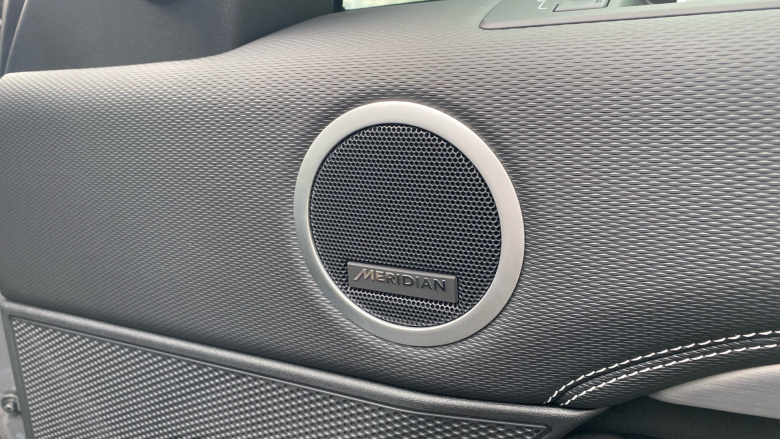 Land Rover Discovery 3.0 D350 Dynamic SE 5dr Auto Diesel Station Wagon